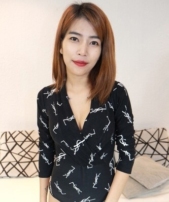 น้องออม monger in asia